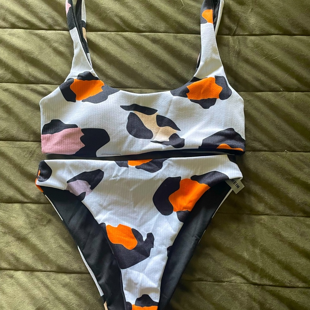 SHEIN BATHING SUIT!!! PRINTED 🦒